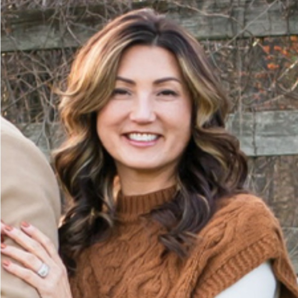 Meet your Posher, Jennifer